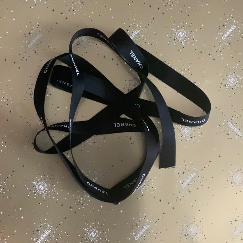 Chanel Holiday Gift wrap